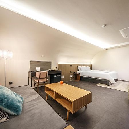 סיאול Hotel H מראה חיצוני תמונה